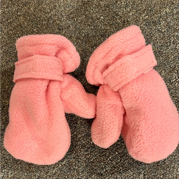 Other - Cozy Pink Fleece Mittens for Kids